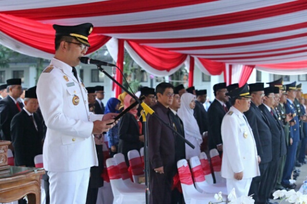 Pemkot Bandung Gelar Upacara Lebih Awal