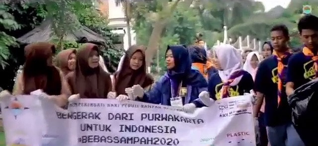 Pelajar Purwakarta Motori Gebrakan Indonesia Bebas Sampah 2020