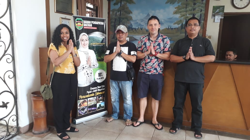 Blogger Asal Irlandia, Terkesima Pariwisata Purwakarta