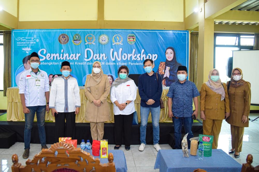 Dorong Kebangkitan Ekonomi Kreatif dan UMKM Saat Pandemi